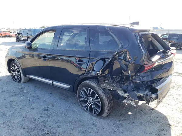 JA4AD3A30HZ022973 2017 MITSUBISHI OUTLANDER - Image 2