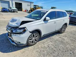 JA4AD3A30HZ036758 2017 MITSUBISHI OUTLANDER