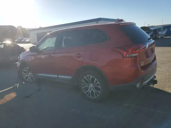 JA4AD3A30HZ042690 2017 MITSUBISHI OUTLANDER - Image 2