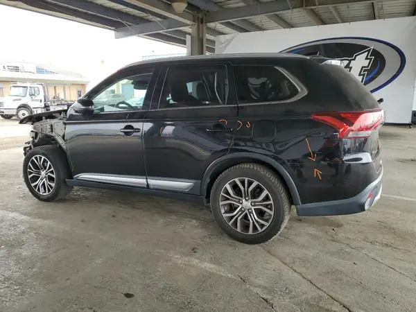 JA4AD3A30HZ042947 2017 MITSUBISHI OUTLANDER - Image 2
