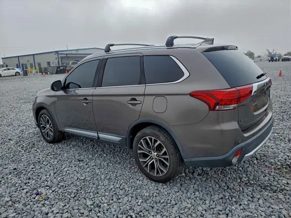 JA4AD3A30HZ054371 2017 MITSUBISHI OUTLANDER - Image 2
