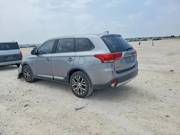 JA4AD3A30HZ059652 2017 MITSUBISHI OUTLANDER - Image 2