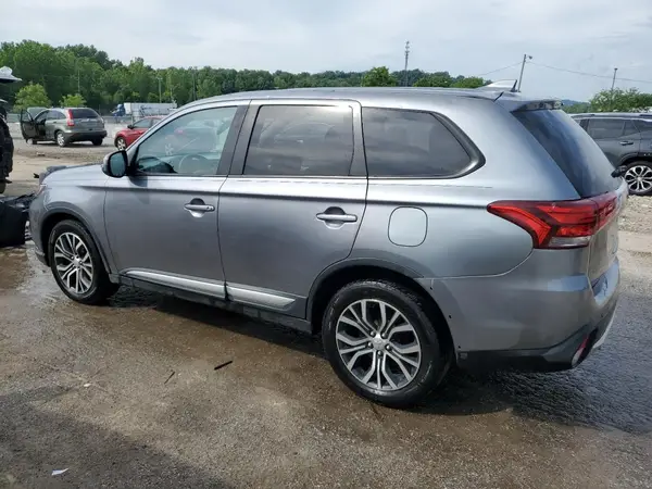 JA4AD3A30JJ000461 2018 MITSUBISHI OUTLANDER - Image 2