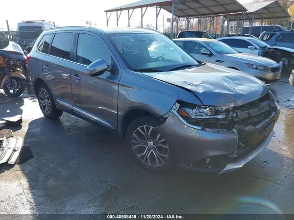 JA4AD3A30JJ006048 2018 MITSUBISHI OUTLANDER - Image 1