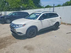 JA4AD3A30JZ025569 2018 MITSUBISHI OUTLANDER