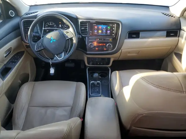 JA4AD3A30KZ004531 2019 MITSUBISHI OUTLANDER - Image 8