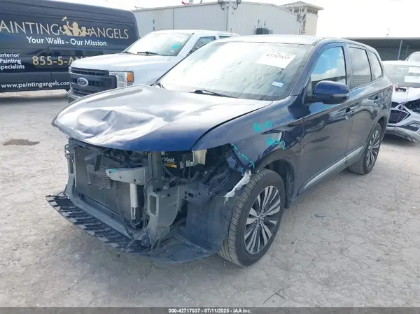 JA4AD3A30KZ007509 2019 MITSUBISHI OUTLANDER - Image 2