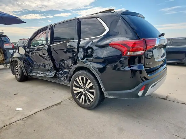 JA4AD3A30KZ008014 2019 MITSUBISHI OUTLANDER - Image 2