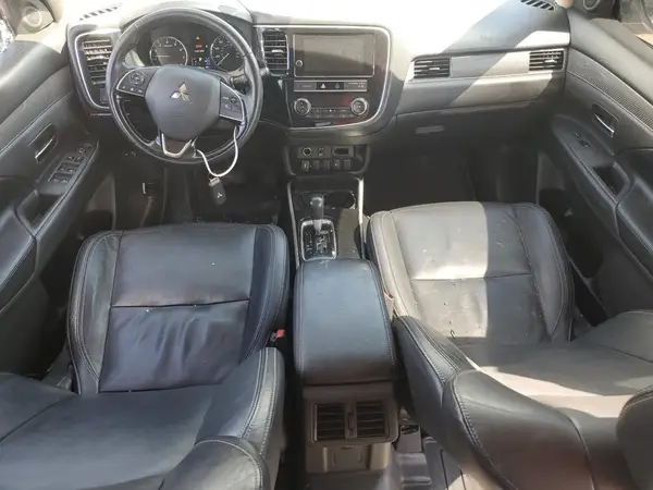 JA4AD3A30KZ010748 2019 MITSUBISHI OUTLANDER - Image 8