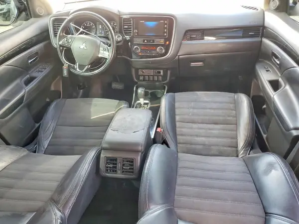 JA4AD3A30KZ019062 2019 MITSUBISHI OUTLANDER - Image 8