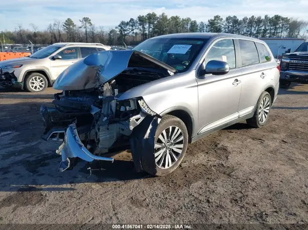 JA4AD3A30KZ020728 2019 MITSUBISHI OUTLANDER - Image 2