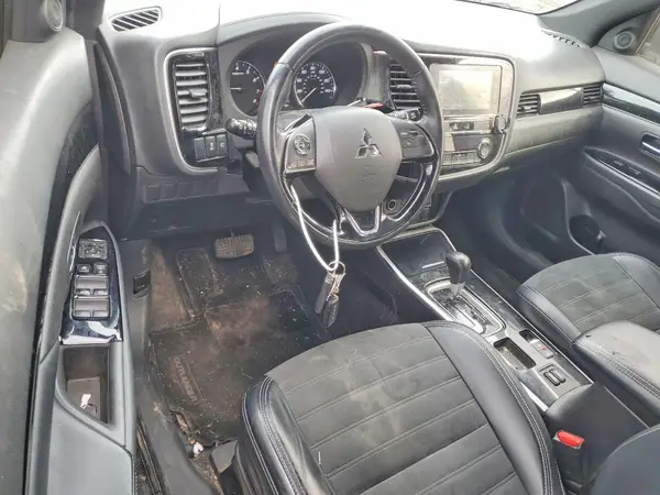 JA4AD3A30KZ025122 2019 MITSUBISHI OUTLANDER - Image 8