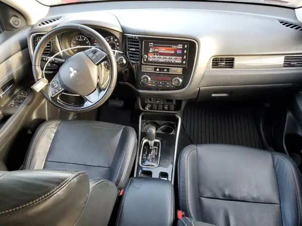 JA4AD3A30KZ034516 2019 MITSUBISHI OUTLANDER - Image 8