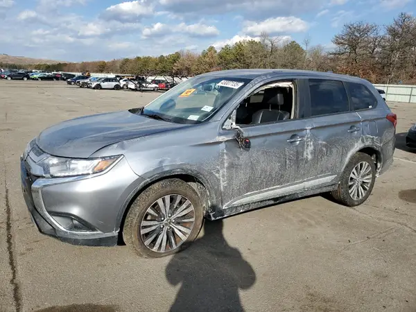 JA4AD3A30KZ035651 2019 MITSUBISHI OUTLANDER - Image 1