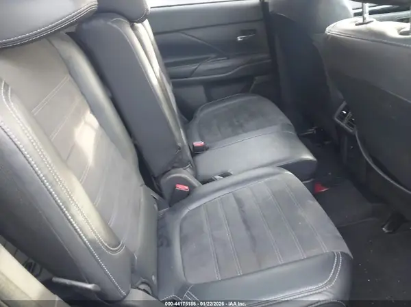 JA4AD3A30KZ038890 2019 MITSUBISHI OUTLANDER - Image 8