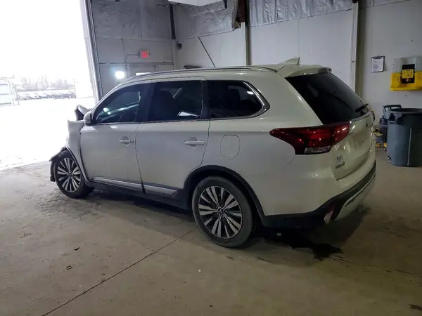 JA4AD3A30KZ039389 2019 MITSUBISHI OUTLANDER - Image 2