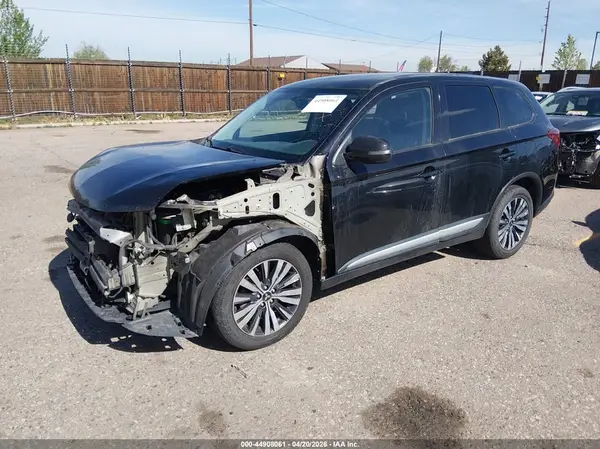 JA4AD3A30KZ042633 2019 MITSUBISHI OUTLANDER - Image 2