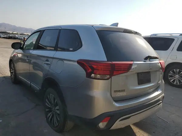 JA4AD3A30KZ042714 2019 MITSUBISHI OUTLANDER - Image 2