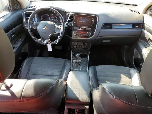 JA4AD3A30KZ042888 2019 MITSUBISHI OUTLANDER - Image 8