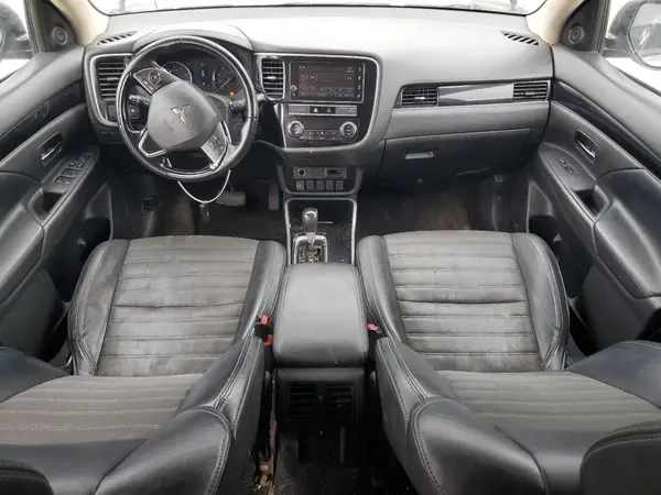 JA4AD3A30KZ043569 2019 MITSUBISHI OUTLANDER - Image 8