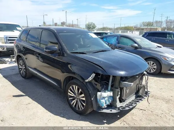 JA4AD3A30KZ052529 2019 MITSUBISHI OUTLANDER - Image 1