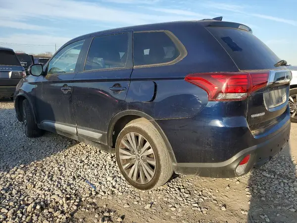 JA4AD3A30LZ016051 2020 MITSUBISHI OUTLANDER - Image 2