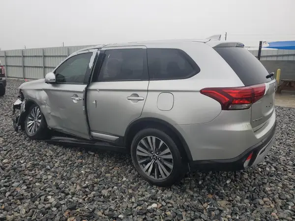JA4AD3A30LZ032184 2020 MITSUBISHI OUTLANDER - Image 2