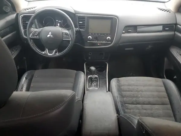 JA4AD3A30LZ032184 2020 MITSUBISHI OUTLANDER - Image 8