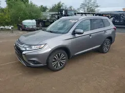 JA4AD3A30LZ040463 2020 MITSUBISHI OUTLANDER