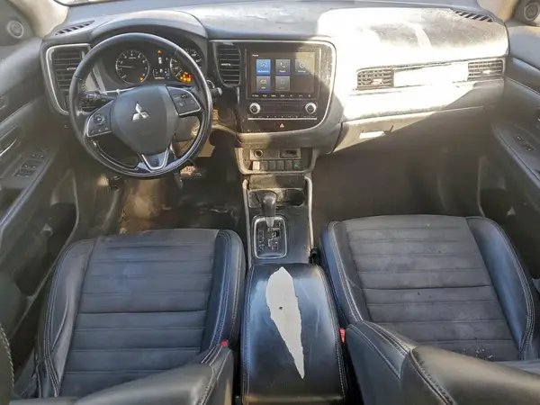 JA4AD3A30LZ043993 2020 MITSUBISHI OUTLANDER - Image 8