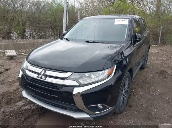 JA4AD3A31GZ014590 2016 MITSUBISHI OUTLANDER - Image 2