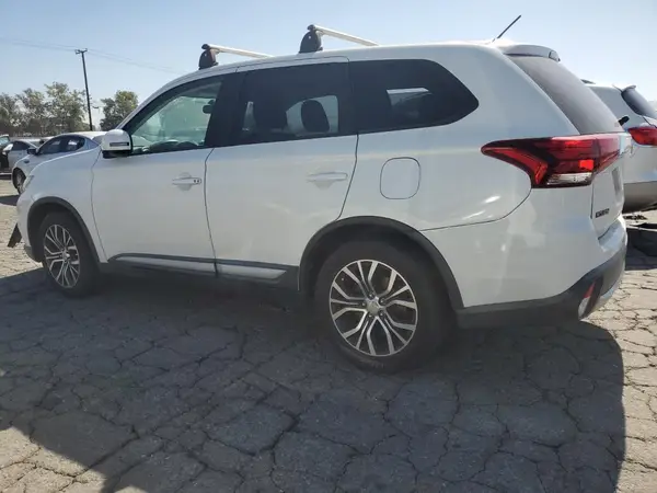 JA4AD3A31GZ016940 2016 MITSUBISHI OUTLANDER - Image 2
