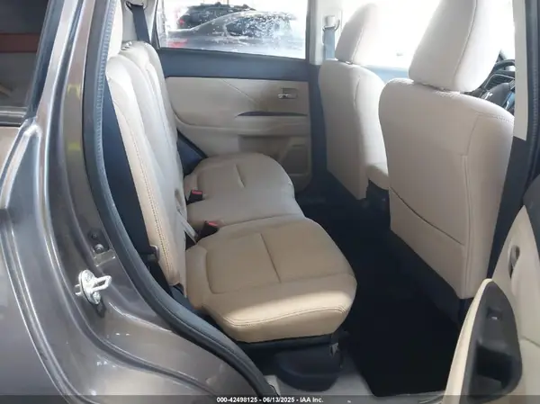 JA4AD3A31GZ022091 2016 MITSUBISHI OUTLANDER - Image 8
