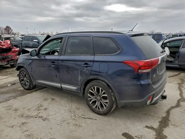 JA4AD3A31GZ045533 2016 MITSUBISHI OUTLANDER - Image 2