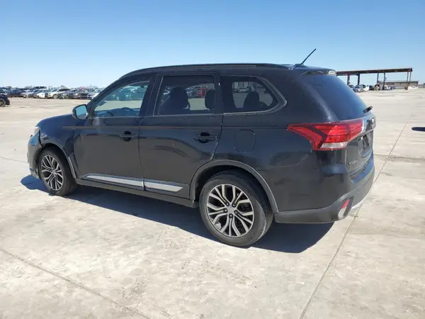 JA4AD3A31GZ065460 2016 MITSUBISHI OUTLANDER - Image 2