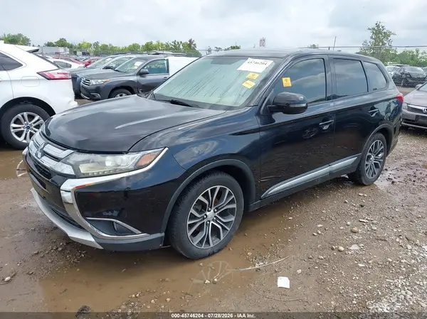 JA4AD3A31HZ052614 2017 MITSUBISHI OUTLANDER - Image 2