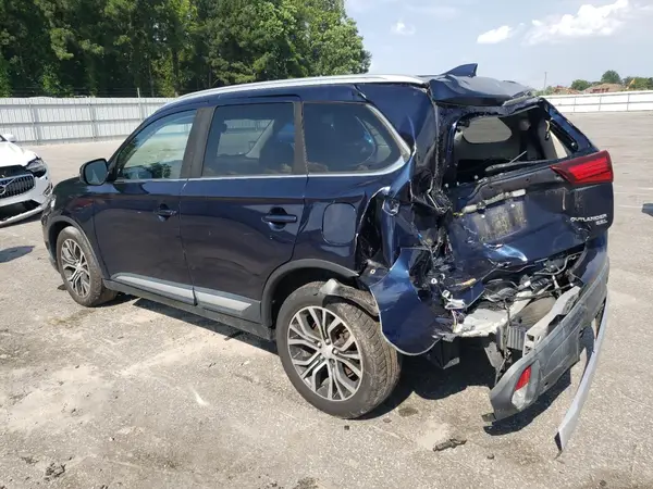JA4AD3A31HZ061202 2017 MITSUBISHI OUTLANDER - Image 2
