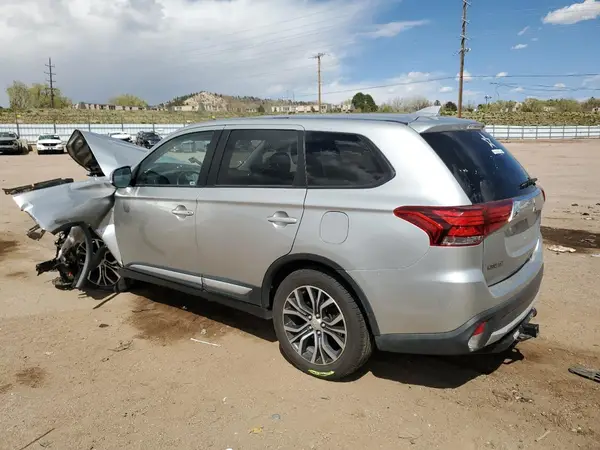 JA4AD3A31JJ004194 2018 MITSUBISHI OUTLANDER - Image 2