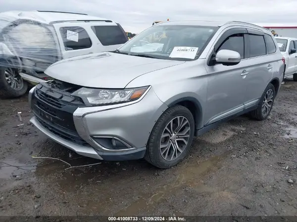 JA4AD3A31JZ001538 2018 MITSUBISHI OUTLANDER - Image 2