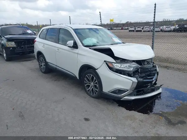 JA4AD3A31JZ011860 2018 MITSUBISHI OUTLANDER - Image 1