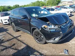 JA4AD3A31JZ063053 2018 MITSUBISHI OUTLANDER