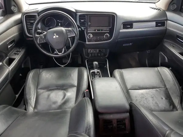 JA4AD3A31KJ001300 2019 MITSUBISHI OUTLANDER - Image 8