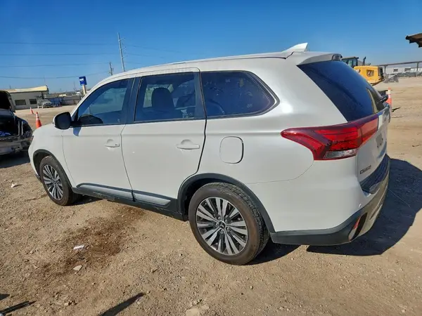 JA4AD3A31KZ007096 2019 MITSUBISHI OUTLANDER - Image 2