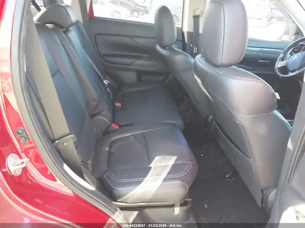 JA4AD3A31KZ014338 2019 MITSUBISHI OUTLANDER - Image 8