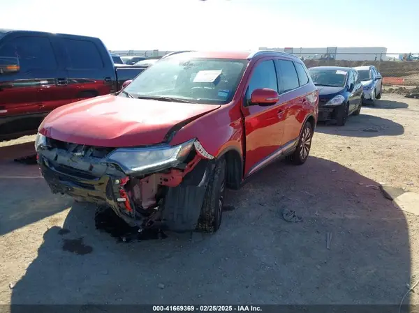 JA4AD3A31KZ018390 2019 MITSUBISHI OUTLANDER - Image 2