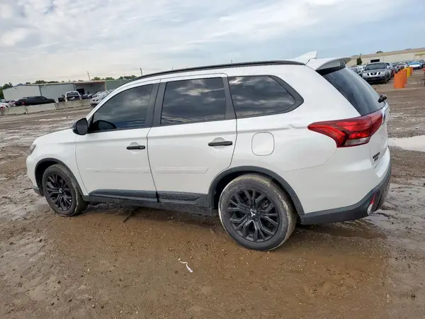 JA4AD3A31KZ025520 2019 MITSUBISHI OUTLANDER - Image 2