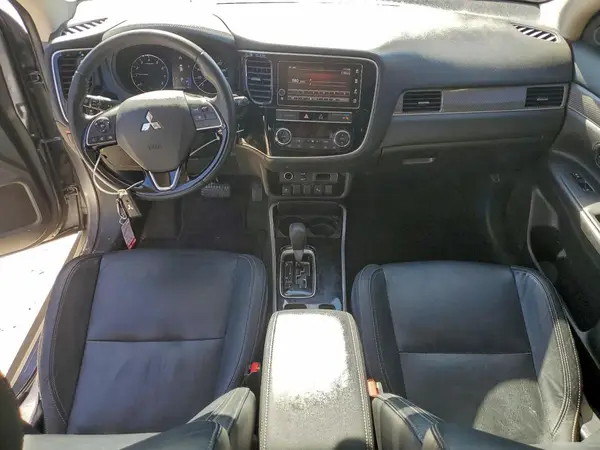 JA4AD3A31KZ029146 2019 MITSUBISHI OUTLANDER - Image 8
