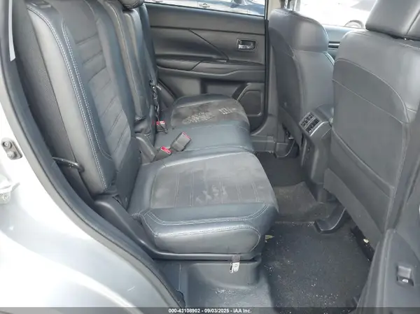 JA4AD3A31KZ029440 2019 MITSUBISHI OUTLANDER - Image 8