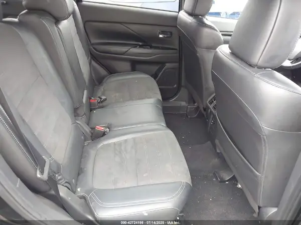 JA4AD3A31KZ038526 2019 MITSUBISHI OUTLANDER - Image 8