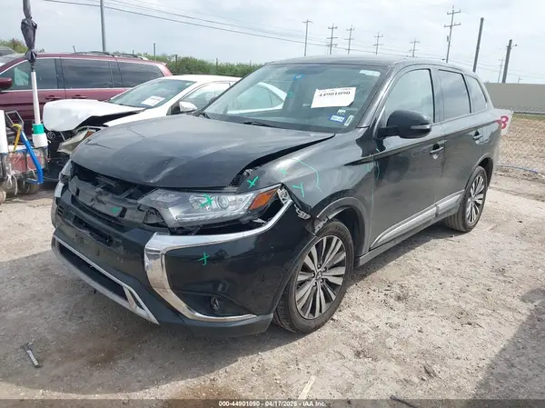 JA4AD3A31KZ043807 2019 MITSUBISHI OUTLANDER - Image 2